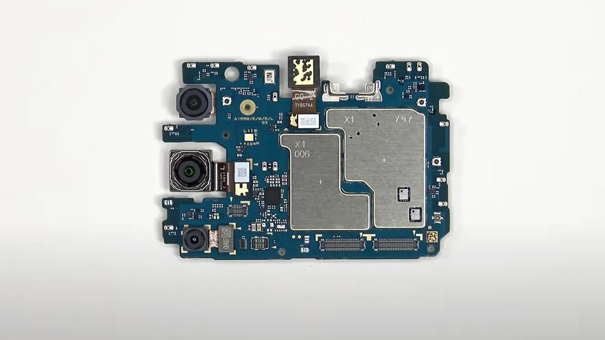 samsung a16 5g teardown 10 کالبدشکافی گوشی سامسونگ A16 5G