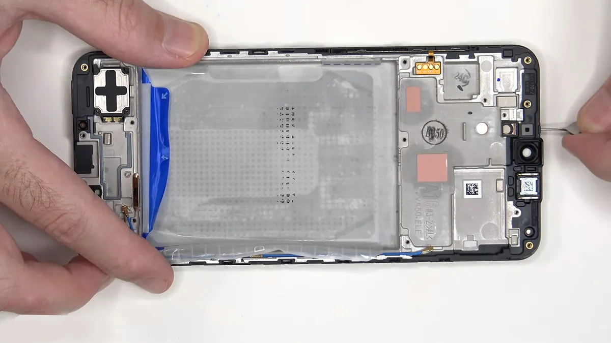 samsung a16 5g teardown 15 کالبدشکافی گوشی سامسونگ A16 5G