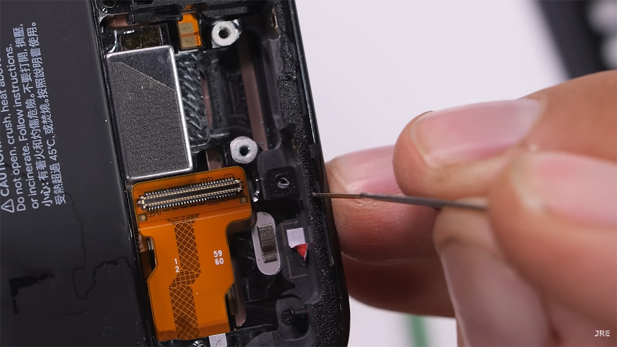 google pixel 9 pro xl teardown 9 کالبدشکافی Pixel 9 Pro XL گوگل