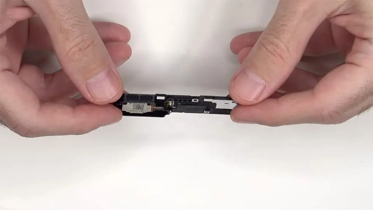 oneplus 13r teardown 8 بررسی کالبدشکافی Oneplus 13R