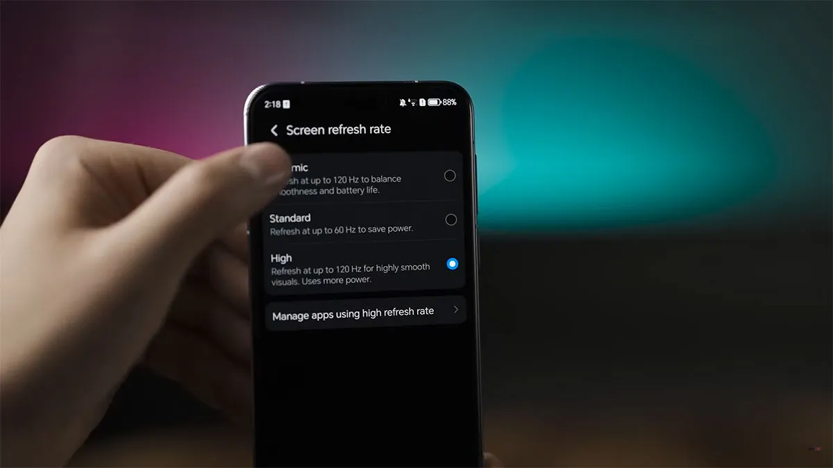 بررسی صفحه نمایش گوشی آنر Magic 7 Pro