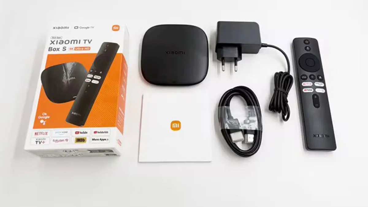 تو جعبه Xiaomi Mi Box S (3rd Gen) چیا هست؟