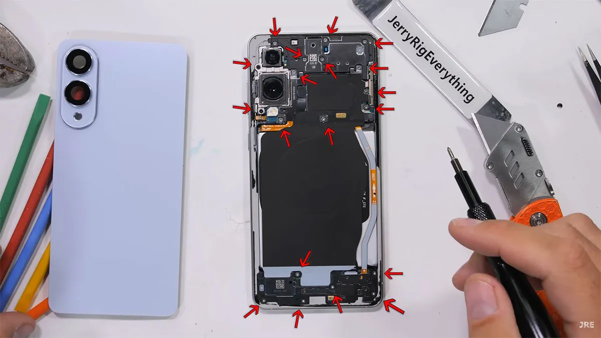 samsung s25 edge teardown 4 کالبدشکافی گوشی Samsung S25 Edge