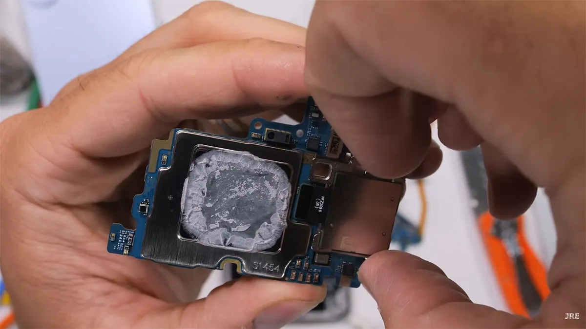 samsung s25 edge teardown 12 کالبدشکافی گوشی Samsung S25 Edge