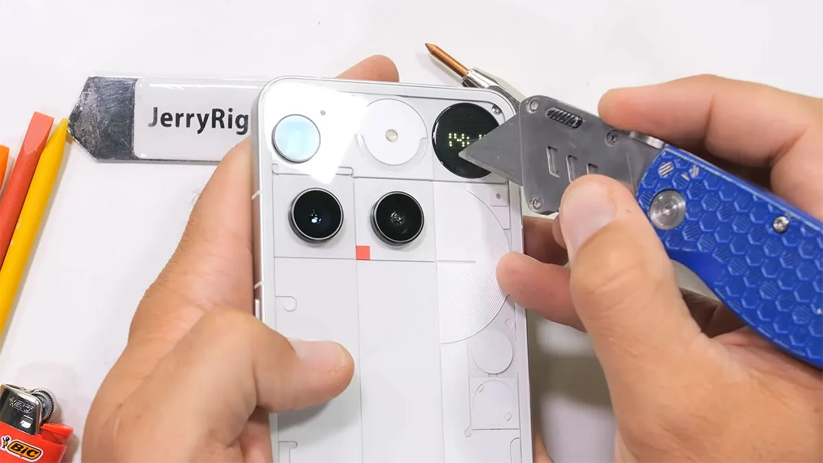 nothing phone 3 teardown 5 کالبدشکافی گوشی Nothing Phone 3