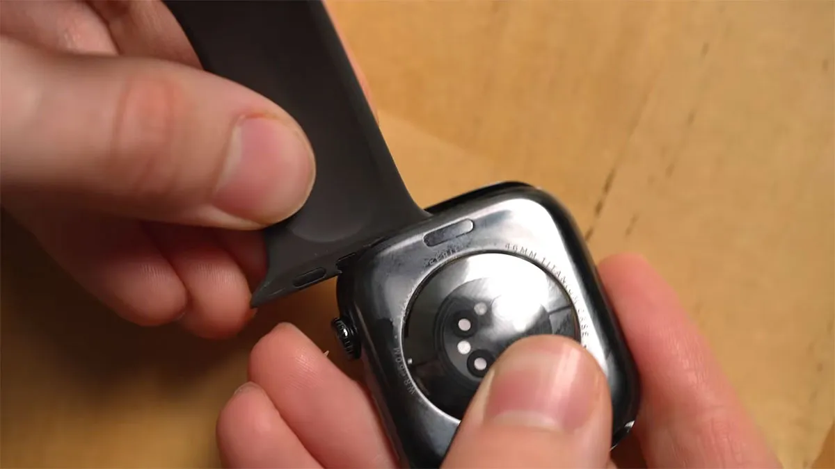 بررسی طراحی بندهای ساعت هوشمند Apple Watch 10