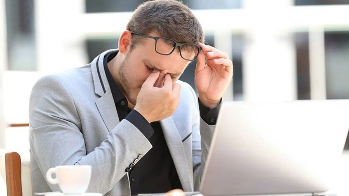 خستگی چشم دیجیتال (DES)؛ مقصر اصلی کیه؟
