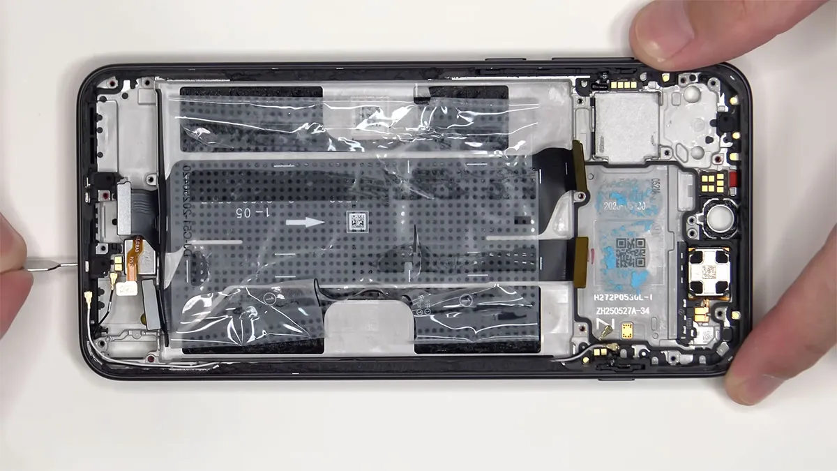 oneplus nord 5 teardown 17 کالبدشکافی گوشی Oneplus Nord 5