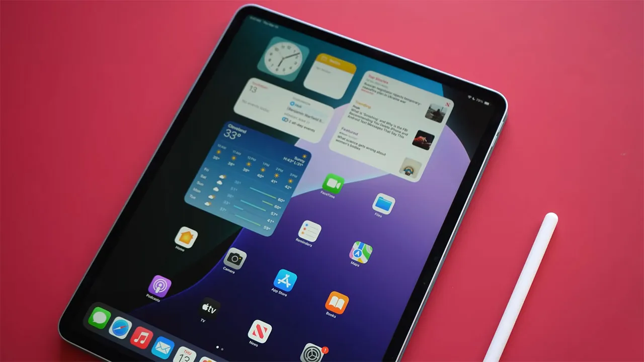 بررسی نمایشگر تبلت iPad Air M3 2025 اپل
