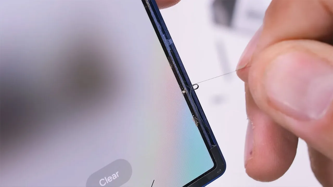 samsung z fold 7 teardown 2 کالبدشکافی گوشی Samsung Z Fold 7