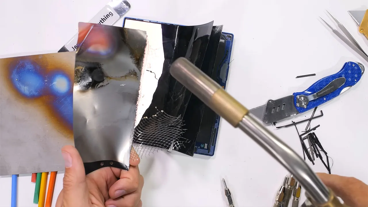 samsung z fold 7 teardown 13 کالبدشکافی گوشی Samsung Z Fold 7