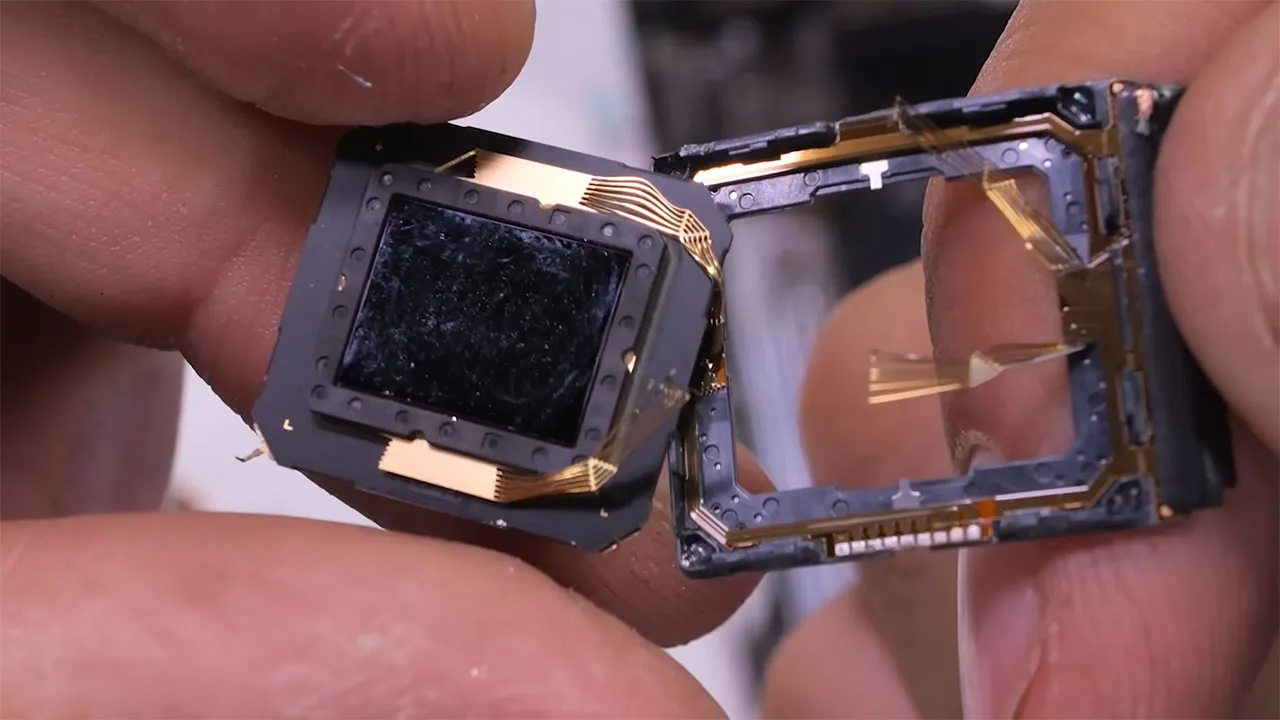 apple iphone air teardown 15 کالبدشکافی گوشی iPhone Air