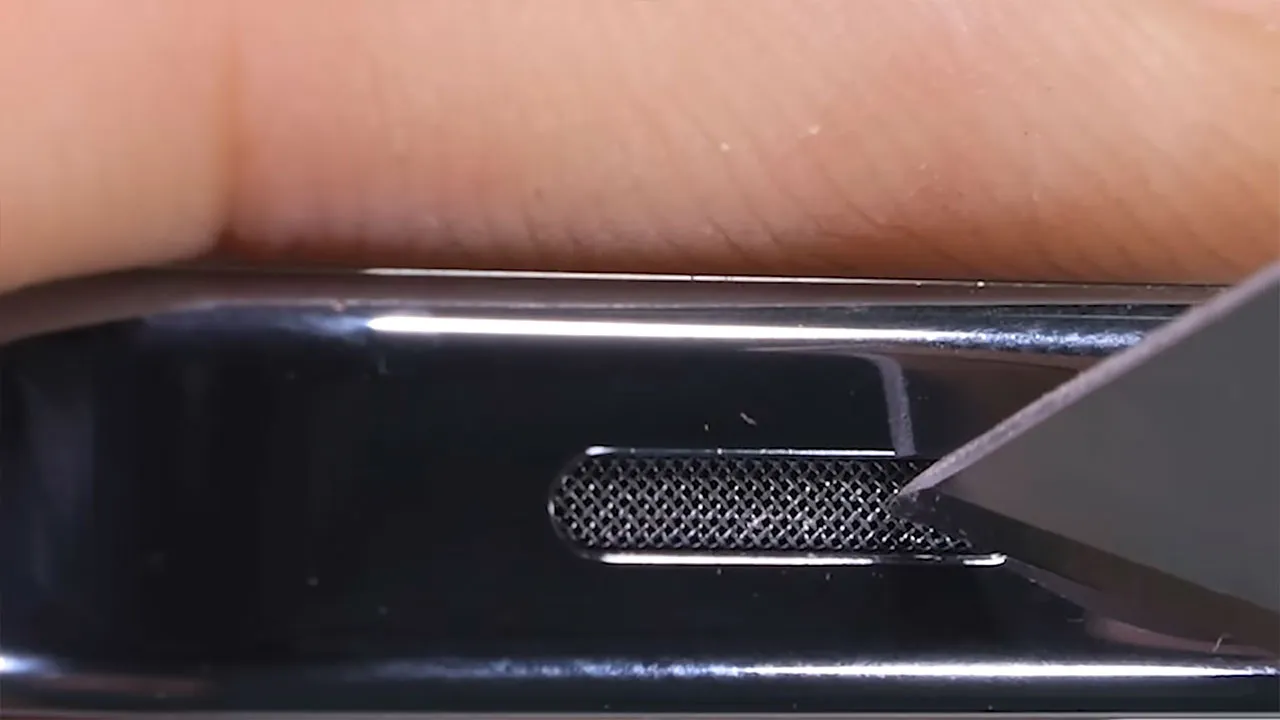 google pixel 10 pro xl duribility test 4 تست مقاومت گوشی Pixel 10 Pro XL گوگل