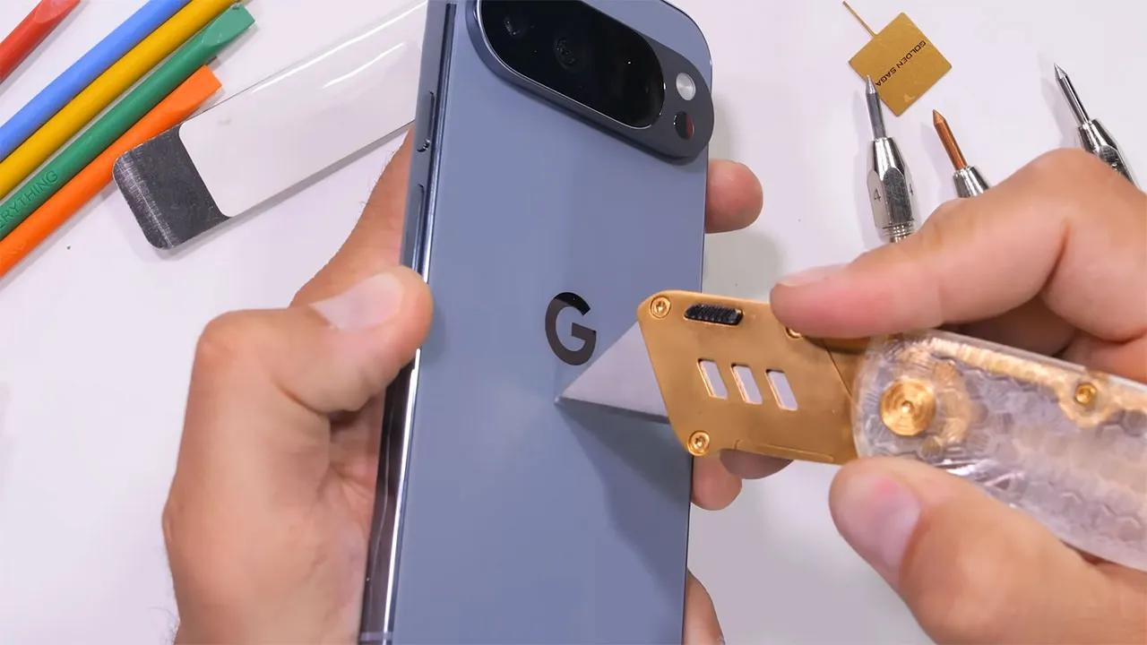 google pixel 10 pro xl duribility test 7 تست مقاومت گوشی Pixel 10 Pro XL گوگل