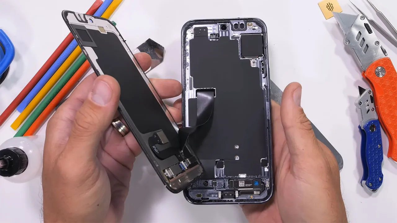 google pixel 10 pro xl teardown 3 کالبدشکافی گوشی Pixel 10 Pro XL گوگل